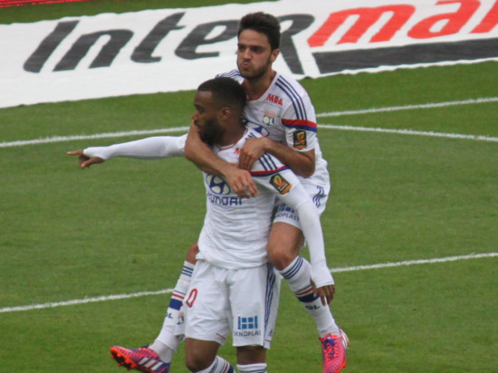 OL : Lacazette "ne sait pas" s'il va rester à Lyon l'an prochain