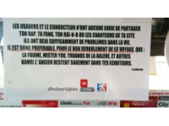 TCL : de fausses affiches anti-musique dans les bus