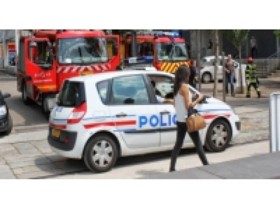 Un homme agresse deux agents TCL à Lyon Un homme agresse deux agents TCL à Lyon