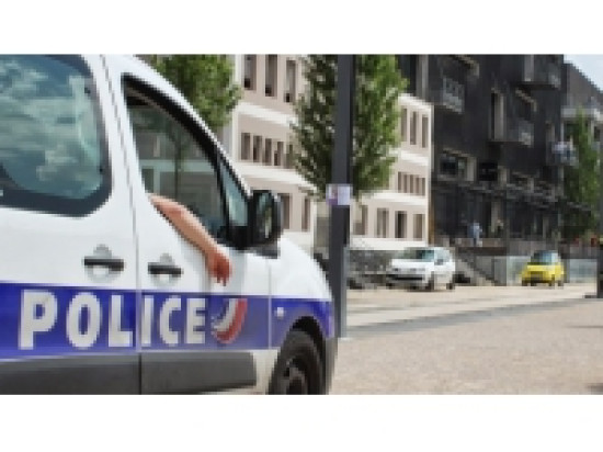 Lyon : il s'exhibe dans les beaux quartiers Lyon : il s'exhibe dans les beaux quartiers