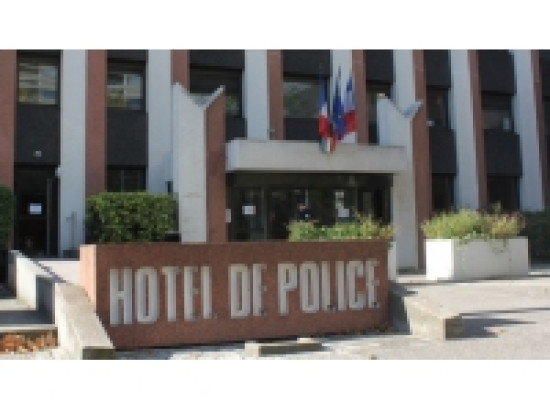 Rh&ocirc;ne : une sage-femme facturait des soins infirmiers, un pr&eacute;judice &agrave; 280 000 euros