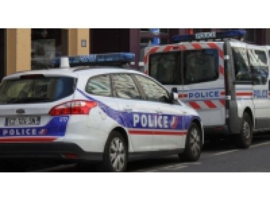 Cinq hommes en garde à vue depuis lundi à Lyon pour trafic de drogue Cinq hommes en garde à vue depuis lundi à Lyon pour trafic de drogue