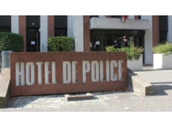 Il revendait des produits vol&eacute;s mais n'enlevait pas les &eacute;tiquettes des pr&eacute;c&eacute;dents magasins