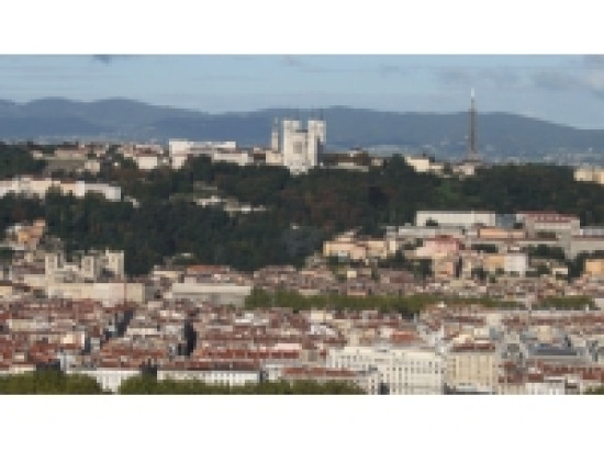 Tourisme : un &eacute;t&eacute; maussade en Rh&ocirc;ne-Alpes