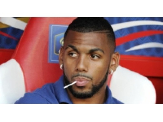 Yann M'Vila plutôt que Gonalons à Naples ? Yann M'Vila plutôt que Gonalons à Naples ?