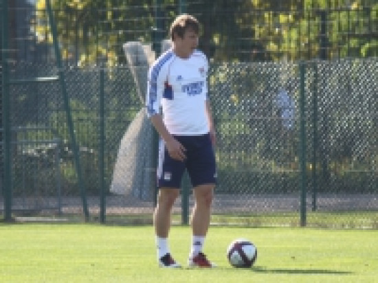 Kim Kallstrom prolonge son contrat de deux ans avec l'OL Kim Kallstrom prolonge son contrat de deux ans avec l'OL