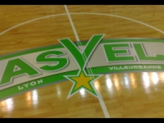 L'ASVEL rend hommage à Ronnie Smith L'ASVEL rend hommage à Ronnie Smith
