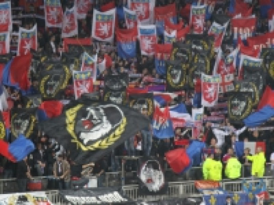 La Licra partie civile contre des supporters de l'OL La Licra partie civile contre des supporters de l'OL
