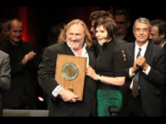 Le Prix Lumi&egrave;re pour Depardieu