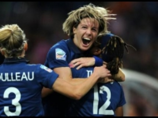 Les filles de l'équipe de France qui disputent leur deuxième match du tournoi de Chypre Les filles de l'équipe de France qui disputent leur deuxième match du tournoi de Chypre