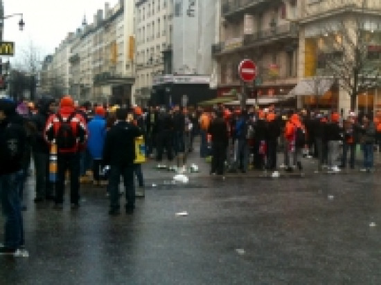 Les supporters chypriotes nombreux à Bellecour Les supporters chypriotes nombreux à Bellecour