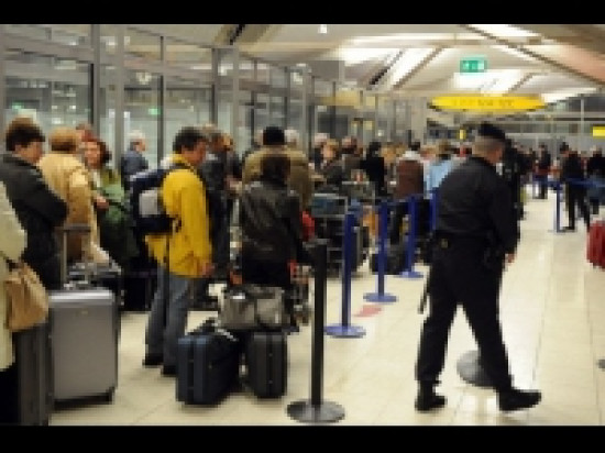 Risque de perturbations dans les aéroports lundi Risque de perturbations dans les aéroports lundi