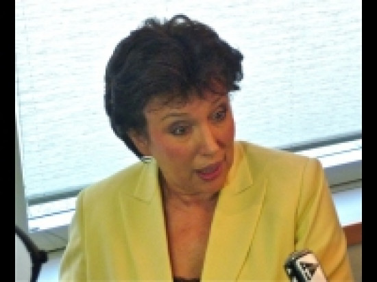 Roselyne Bachelot lance de nouveaux contrats aidés pour les bénéficiaires du RSA Roselyne Bachelot lance de nouveaux contrats aidés pour les bénéficiaires du RSA