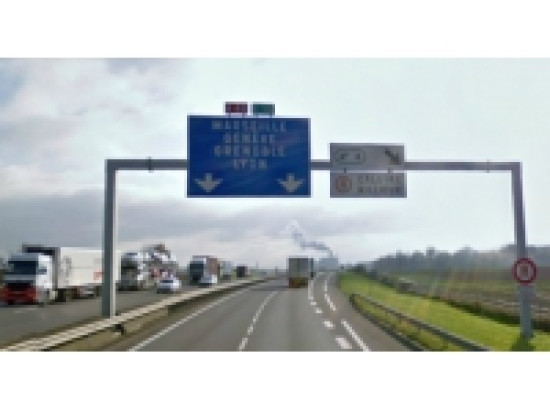 Une opération escargot est prévue vendredi soir sur l'A46 Une opération escargot est prévue vendredi soir sur l'A46