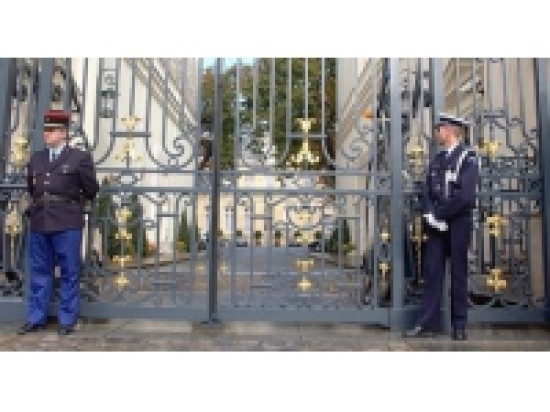 Un SDF harcèle un haut fonctionnaire du ministère de l'Intérieur, il est interné Un SDF harcèle un haut fonctionnaire du ministère de l'Intérieur, il est interné