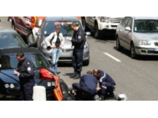 Un Lyonnais meurt dans un accident de la circulation dans la Loire Un Lyonnais meurt dans un accident de la circulation dans la Loire