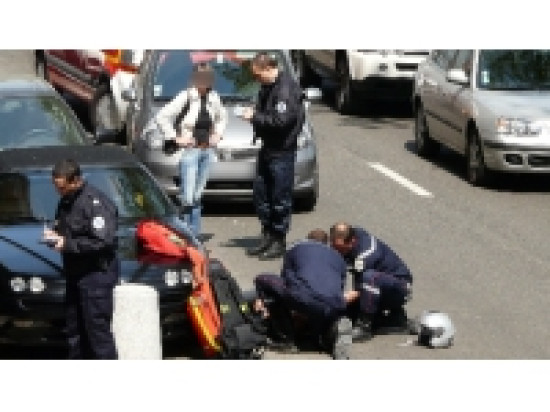 Accident mortel sur l'A7 : un problème de frein à l'origine du drame ? Accident mortel sur l'A7 : un problème de frein à l'origine du drame ?