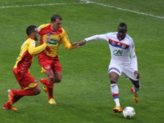 Football : deux lyonnais ont participé à un hommage aux victimes du drame de Furiani Football : deux lyonnais ont participé à un hommage aux victimes du drame de Furiani