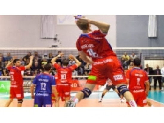 Ligue A : l'ASUL Lyon Volley domine Cannes (3-2) Ligue A : l'ASUL Lyon Volley domine Cannes (3-2)