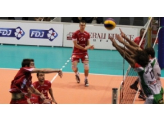 L'ASUL Lyon Volley corrigé par Beauvais (3-0) L'ASUL Lyon Volley corrigé par Beauvais (3-0)