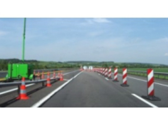 A7 : un camion se couche sur les voies et bloque la circulation A7 : un camion se couche sur les voies et bloque la circulation