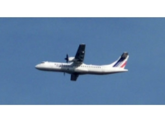 Grosse frayeur pour un pilote mercredi à l'aéroport de Bron Grosse frayeur pour un pilote mercredi à l'aéroport de Bron