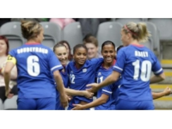 En repos avant les quarts de finale, les Bleues se retrouvent coinc&eacute;es dans une cabine au zoo