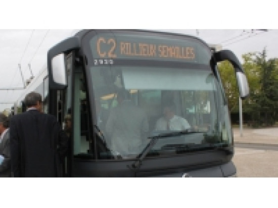 Un chauffeur du bus agressé avec un tournevis Un chauffeur du bus agressé avec un tournevis