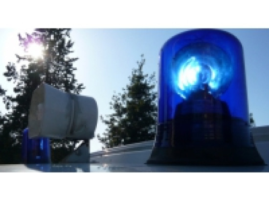 Un SDF arrêté à Lyon dans une voiture équipée d'un gyrophare Un SDF arrêté à Lyon dans une voiture équipée d'un gyrophare