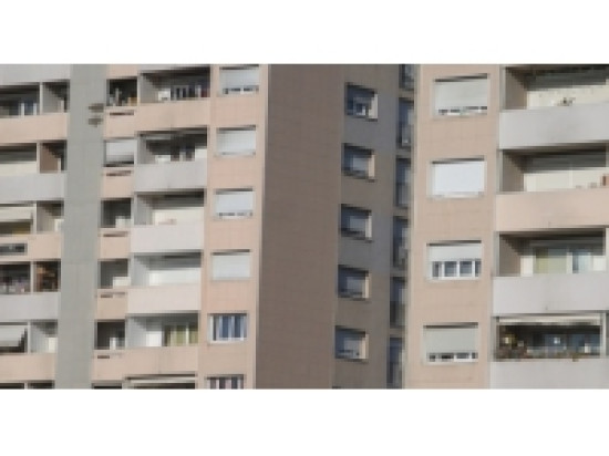 Saint-Priest : des tirs d'arme à feu atteignent leur salon Saint-Priest : des tirs d'arme à feu atteignent leur salon