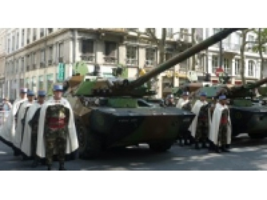 Suppression de bases militaires : Meunier dénonce le manque de considération de la part du gouvernement Suppression de bases militaires : Meunier dénonce le manque de considération de la part du gouvernement