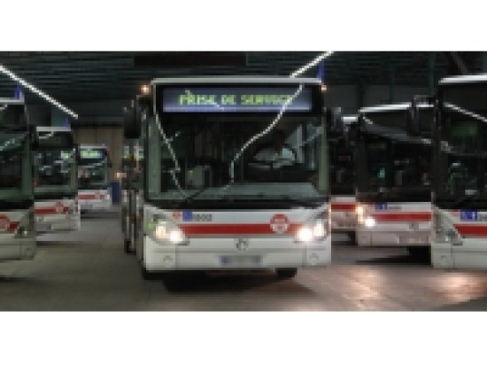 Signature du premier emploi franc du Rh&ocirc;ne aux TCL