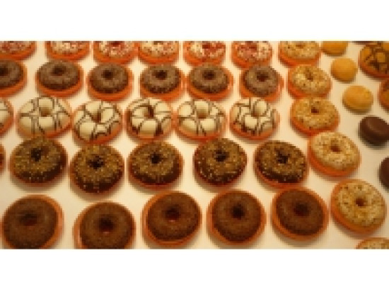 F&ecirc;te de la p&acirc;tisserie : le chef lyonnais de l'Elys&eacute;e organise une c&eacute;r&eacute;monie