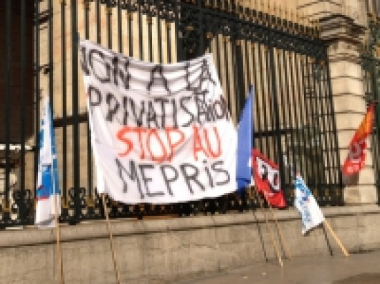 Le mouvement des éboueurs s'essouffle à Lyon Le mouvement des éboueurs s'essouffle à Lyon