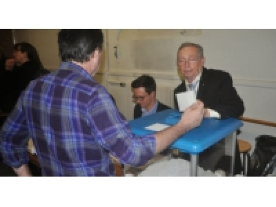 Municipales &agrave; Neuville-sur-Sa&ocirc;ne : Val&eacute;rie Glatard (DVD) &eacute;lu (officiel)