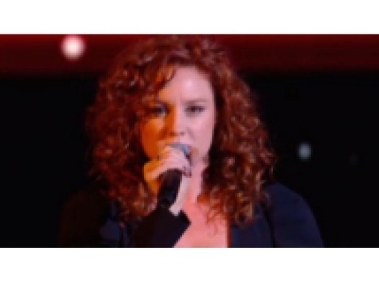 La lyonnaise Emji a remport&eacute; la Nouvelle Star 2015