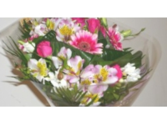 6000 roses distribu&eacute;es &agrave; Lyon lundi