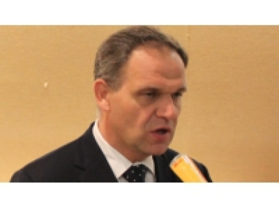 Pour Fran&ccedil;ois-No&euml;l Buffet, le gouvernement doit mobiliser l'Europe sur la question de l'immigration