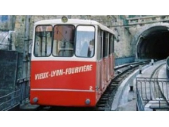 Lyon : le funiculaire de Fourvi&egrave;re &agrave; l'arr&ecirc;t &agrave; partir de lundi pour des travaux d'entretien