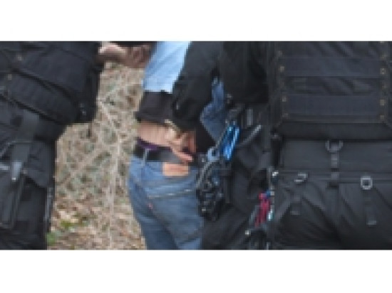 Cinq individus agressent un jeune de 13 ans pour son portable Cinq individus agressent un jeune de 13 ans pour son portable