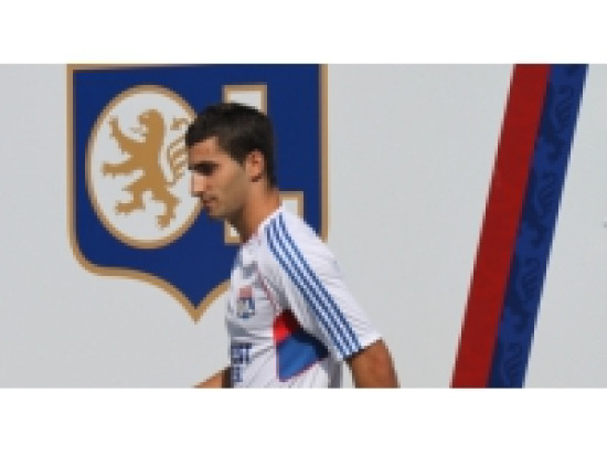 OL : Maxime Gonalons toujours plus proche de Naples OL : Maxime Gonalons toujours plus proche de Naples