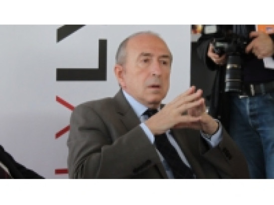 Nouvelle organisation territoriale : Collomb inquiet apr&egrave;s le vote d'un amendement