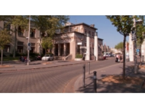 Villeurbanne : un motard entre la vie et la mort Villeurbanne : un motard entre la vie et la mort