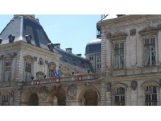 Lyon : une manifestation lundi contre "la chasse aux pauvres" de la place du pont de la Guilloti&egrave;re