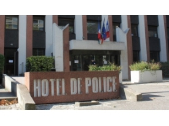 Un Lyonnais interpellé pour des violences commises sur sa femme enceinte Un Lyonnais interpellé pour des violences commises sur sa femme enceinte