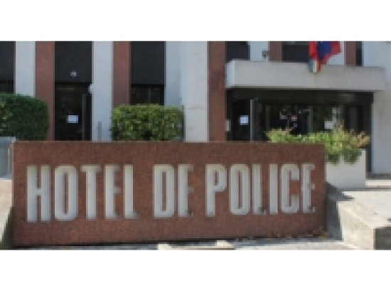 Lyon : le vol de téléphone portable s'achève par un échange sordide Lyon : le vol de téléphone portable s'achève par un échange sordide