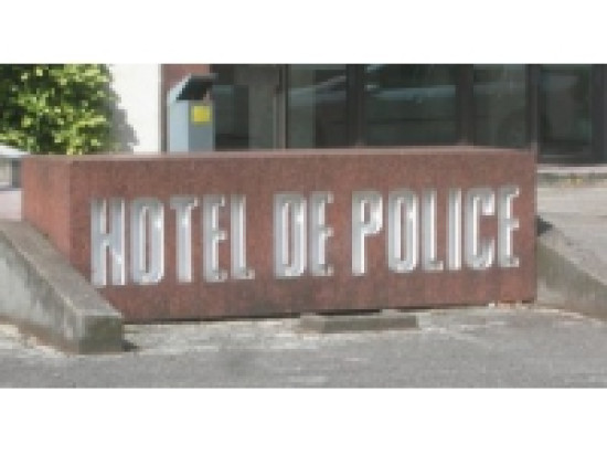 Ils volaient les cartes bancaires de personnes âgées