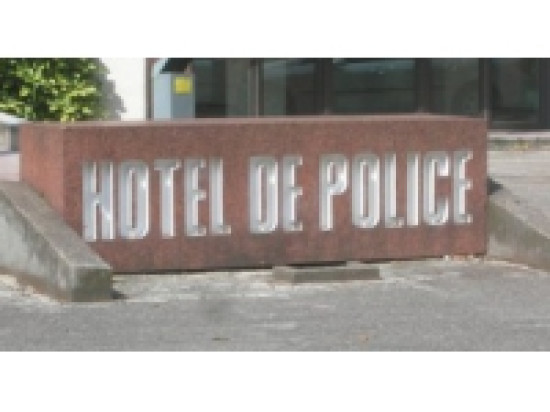 Lyon 9e : elles séquestrent une jeune femme dans une cave et lui volent de l'argent Lyon 9e : elles séquestrent une jeune femme dans une cave et lui volent de l'argent