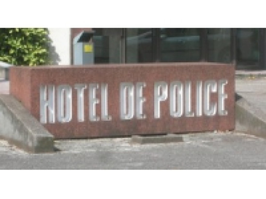 Deux policiers blessés lors d'une interpellation mouvementée Deux policiers blessés lors d'une interpellation mouvementée