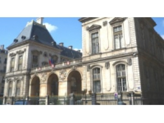 L'h&ocirc;tel de Ville de Lyon plong&eacute; dans le noir samedi soir